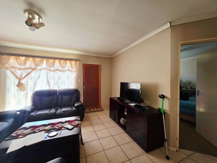 2 Bedroom Property for Sale in Fleurdal Free State